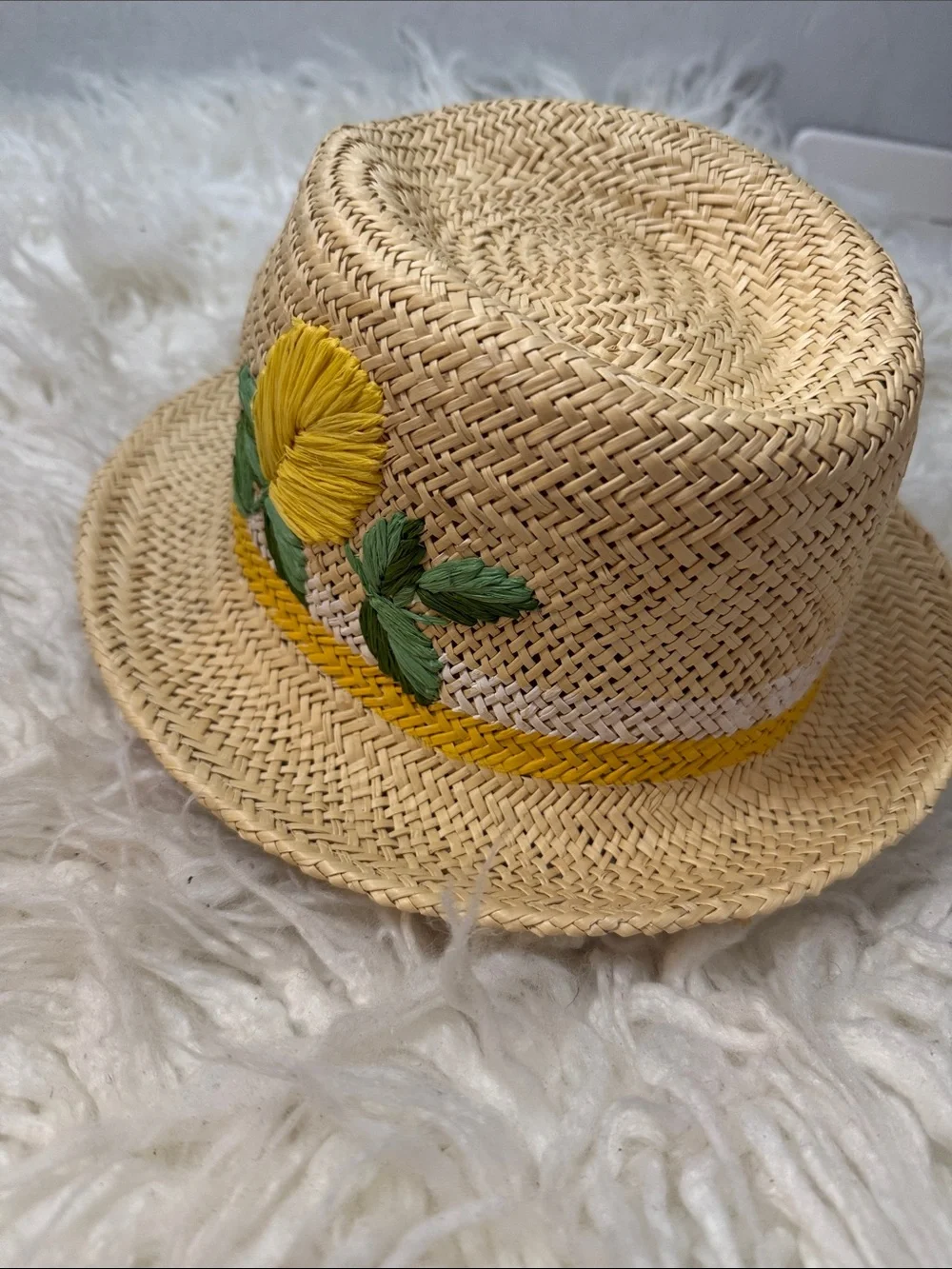 kate spade l Straw Fedora with Yellow Lemon embroidered Motif OS